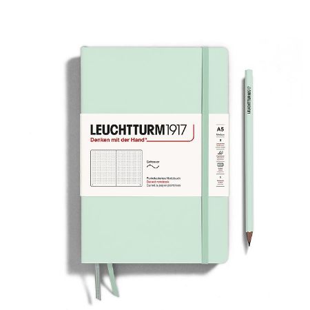 Poza cu CAIET A5 PUNCTAT COPERTA FLEXIBILA VERDE MENTA LEUCHTTURM