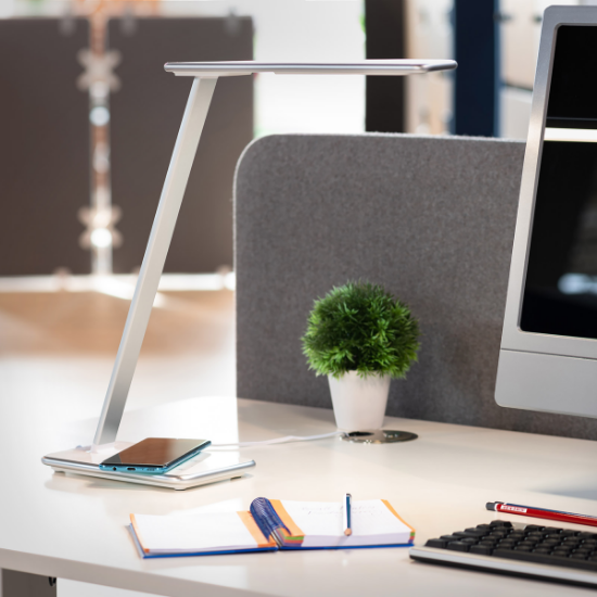 Poza cu LAMPA UNILUX LED JAZZ METAL, DESIGN ERGONOMIC ELEGANT, 5 NIVELE INTENSITATE, 3 MODURI LUMINA RECE/CALD, SENZOR PENTRU ADAPTARE LA LUMINA AMBIENTALA, ALUMINIU/ABS, CULOARE GRI