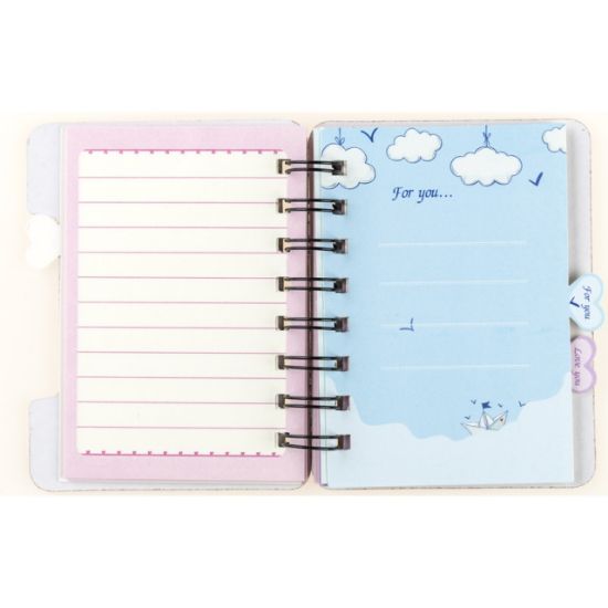 Poza cu Notebook cu spira model Emojidex, 50 de pagini dictando cu diferite modele imprimate. Hartie 80 g/m dimensiune 120x 92mm.