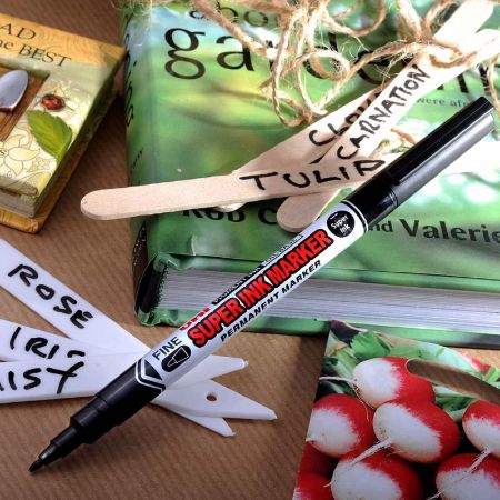 Poza cu Marker permanent UNI PNA-125, varf rotund fine, 0.9mm